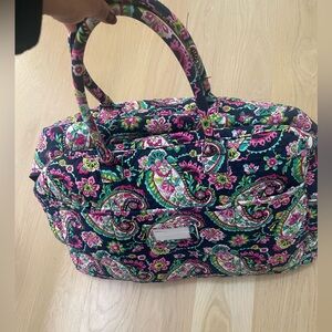 Vera Bradley Duffle Bag Paisley with Shoulder Strap excellent used condition